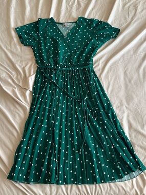 Green Polka Dot Midi Dress with Tie Waist